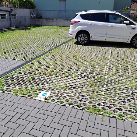 Appartamento Ferrarini Riva del Garda Esterno foto